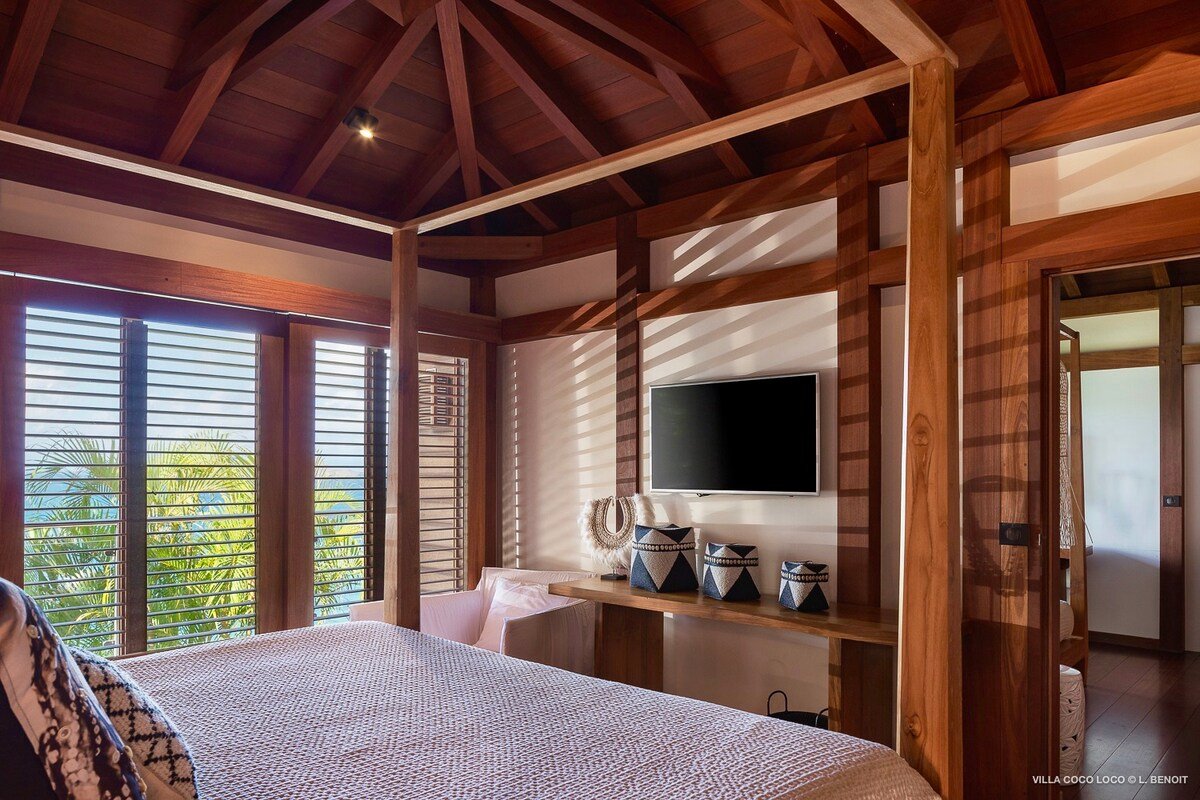 Coco Loco gallery image 5