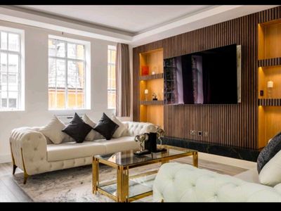 Luxury 4 Bed Knightsbridge