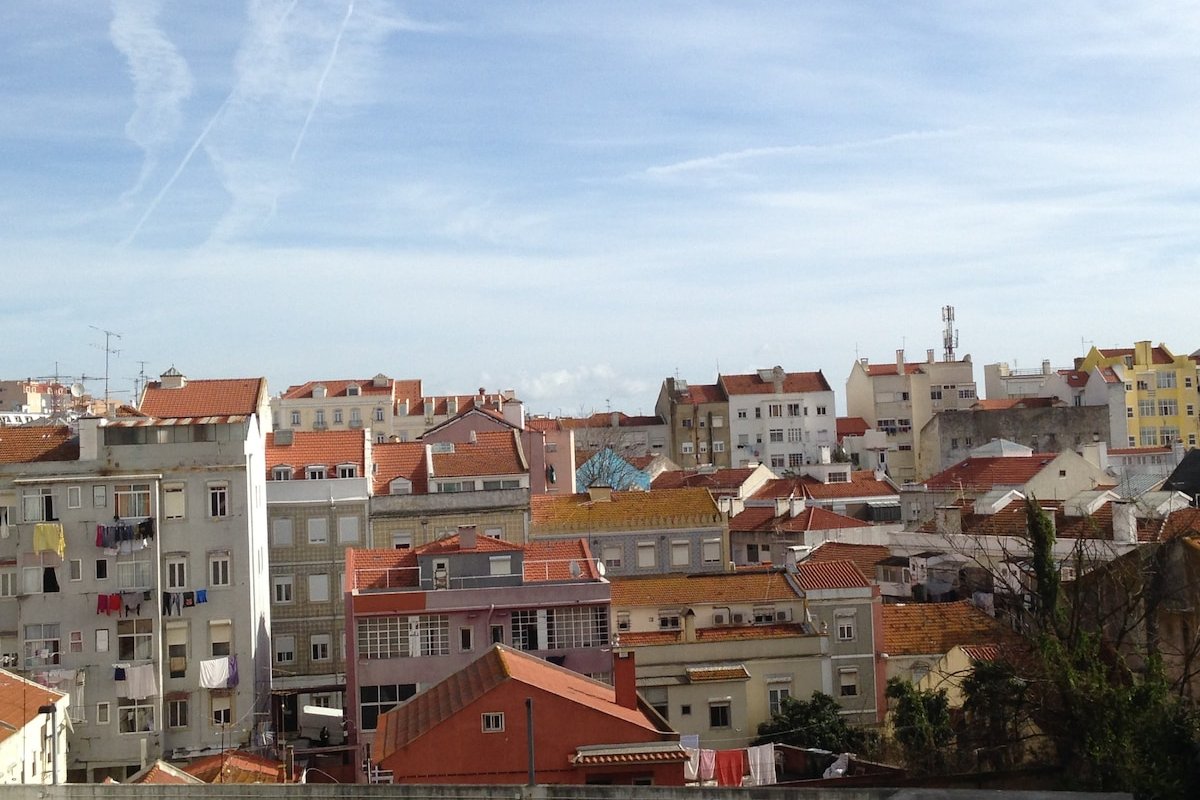 2 Rooms 5 P, Historical Site, Lisbon, Air Condit. gallery image 3