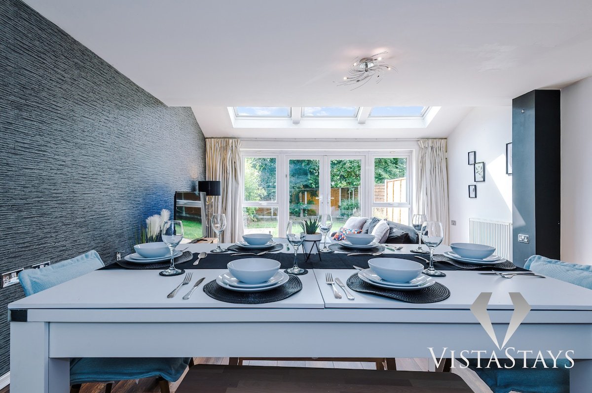 10% OFF! Last Min Contractor Stay | Pool & Netflix gallery image 5