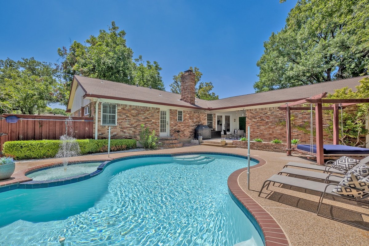 Cheerful 3-bed + Hot Tub; Wonderful Memories here! gallery image 4