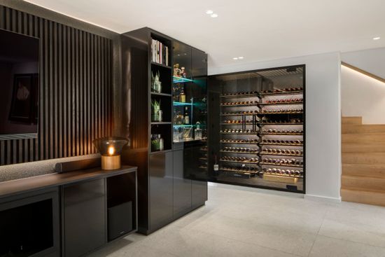 Photo 3 of Villa Pitlochry accommodation in Camps Bay, Cape Town with 4 bedrooms and 3 bathrooms