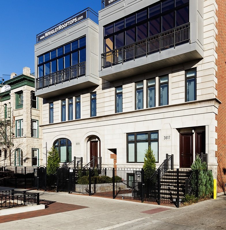 3 Bedroom Across from Wrigley Field AllStar Suite gallery image 2