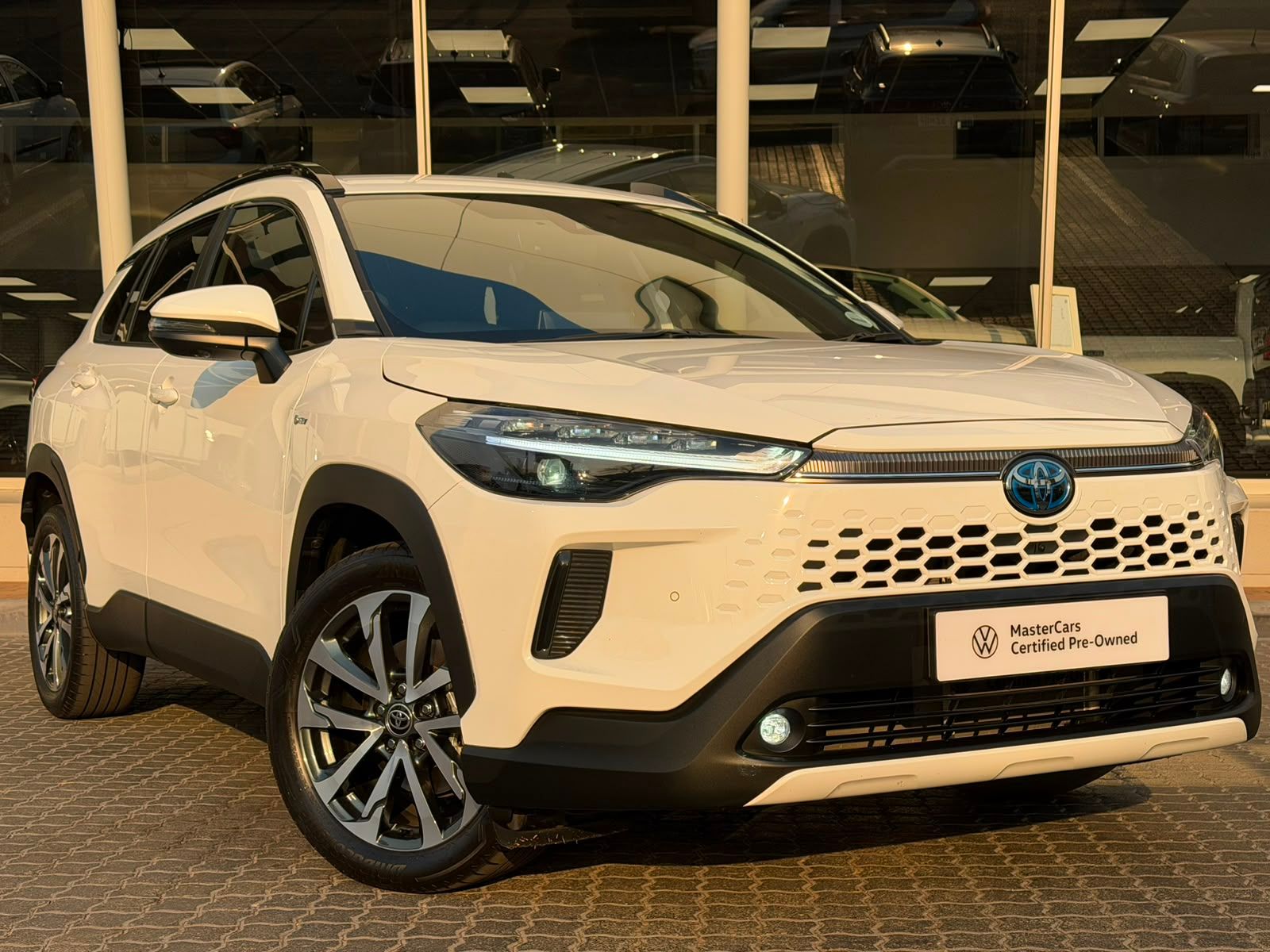 TOYOTA COROLLA CROSS 1.8 XR HYBRID for Sale in South Africa