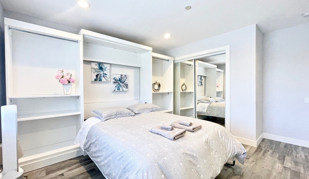 New Luxurious Modern 5Beds/5Baths in Redwood City gallery image 5