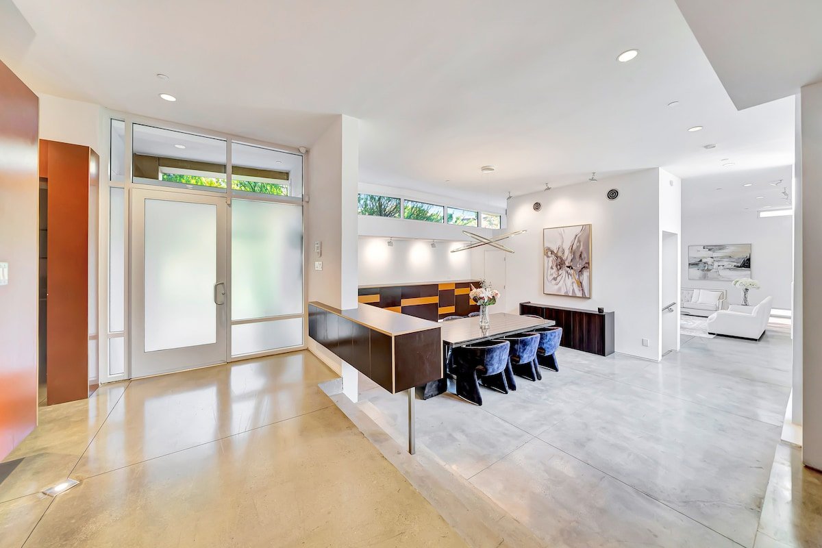 The Beverly Luxe Retreat gallery image 4