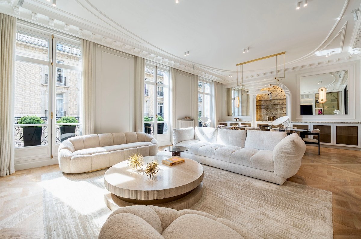 Palais Privé Haussmannien • Design & Luxe • 240 m²