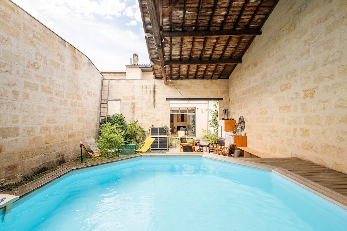 Maison contemporaine avec piscine à Bordeaux gallery image 3