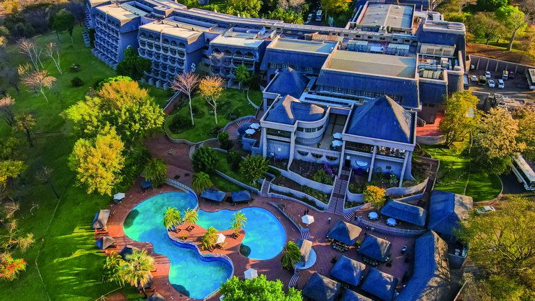Hotel Exterior - Aerial View