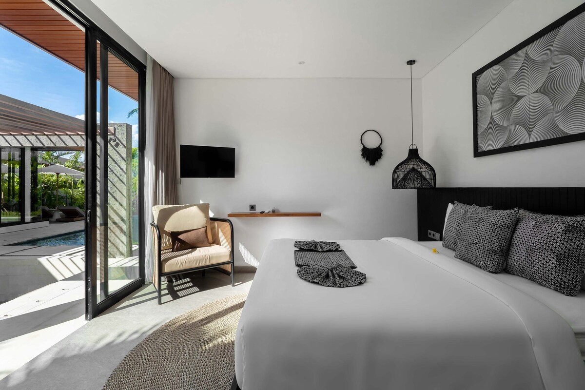 Villa Pyla : 3 BR Sanctuary in the Heart of Ubud gallery image 4