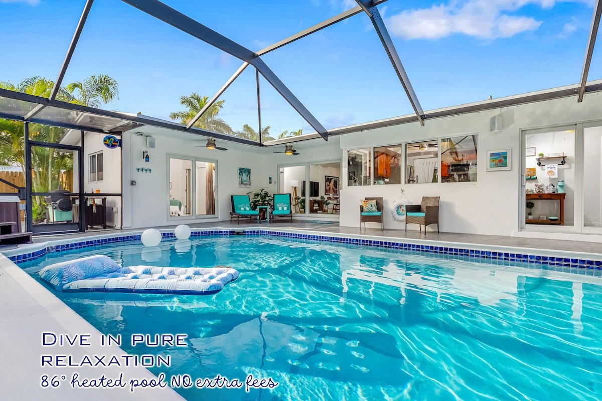 Canal Stay*Screened Heated Pool+Spa*KingBed*Kayaks gallery image 2