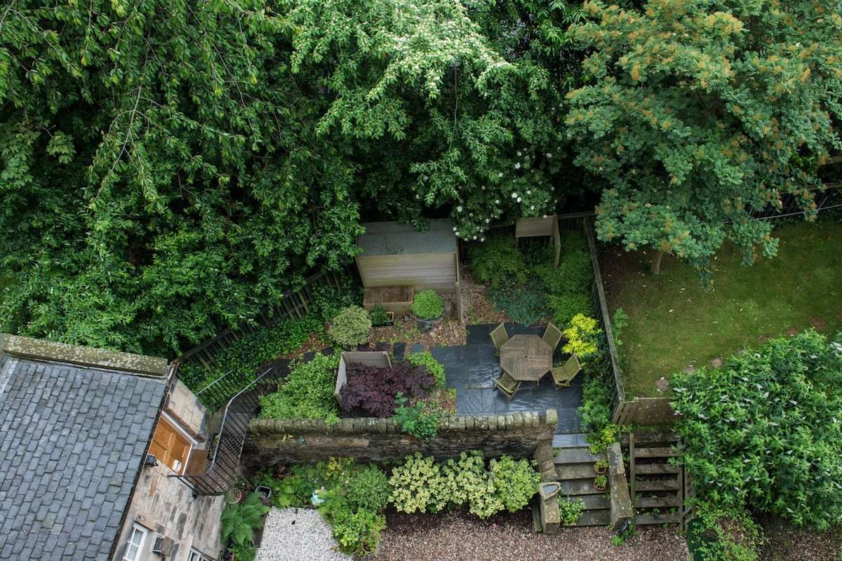 New Town Large 2 Bedrooms Apartment gallery image 5