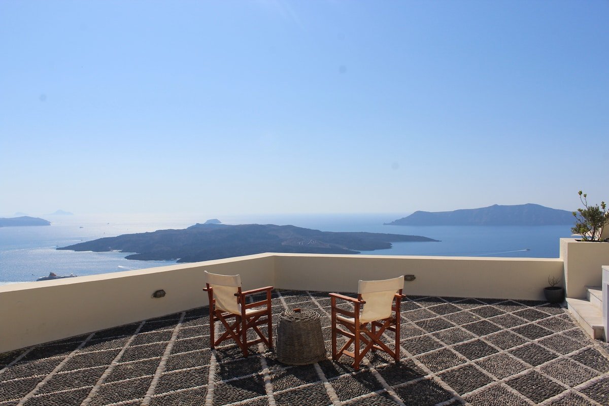 360 Blue gallery image 3