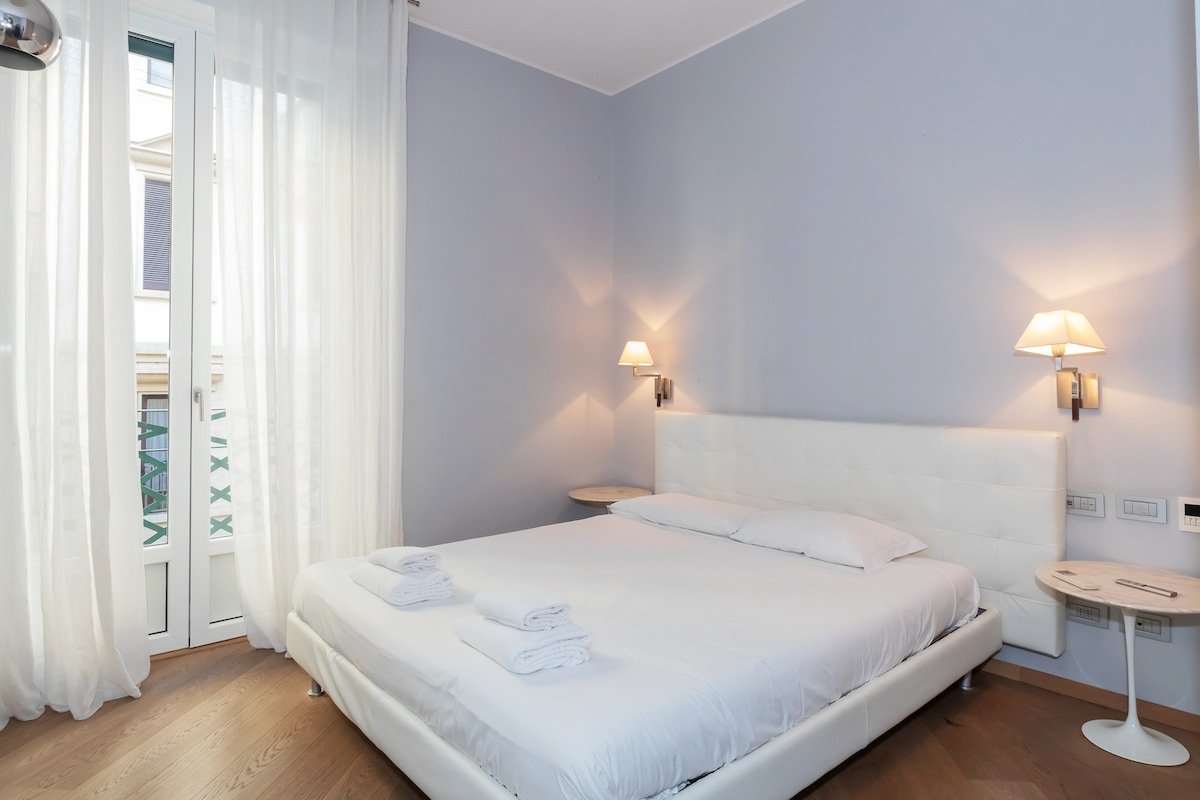 [IHost Luxury Flat] 750mt from San Babila gallery image 4