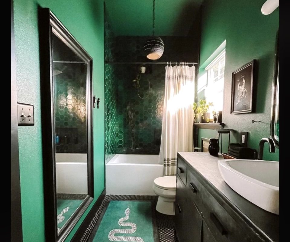 Location! SOCO, S Congress 3bd Home w/ Cowboy Pool gallery image 4