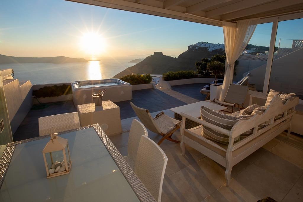 Sunset View Villa Santorini – Outdoor Jacuzzi gallery image 3