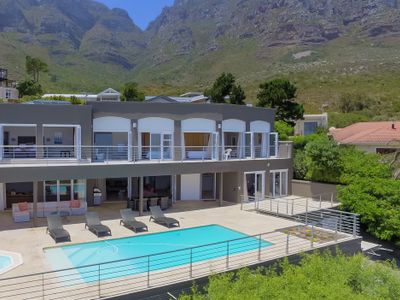 60 on Hely Camps Bay villa with ocean view