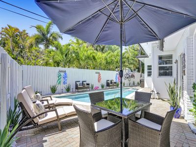 Heated Pool! 5 Bedrooms+1 Mile To Beach/Las Olas!