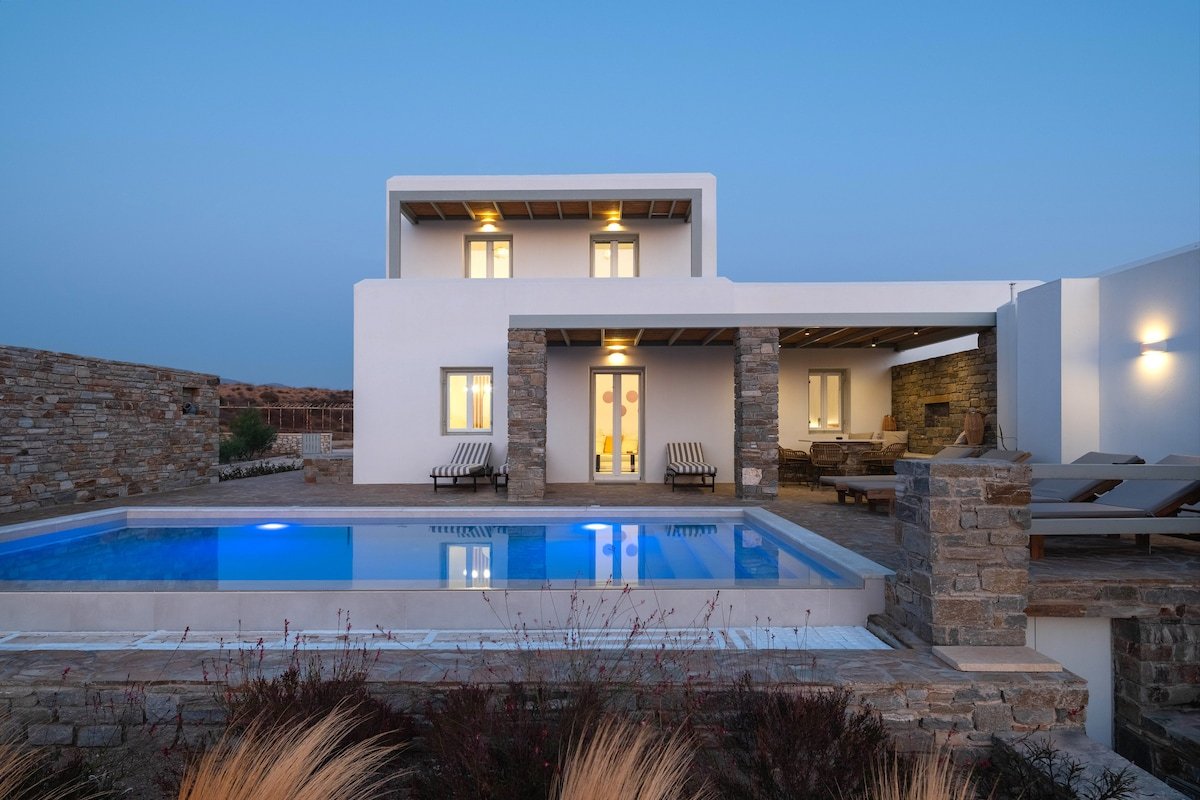 Villa Yara gallery image 2