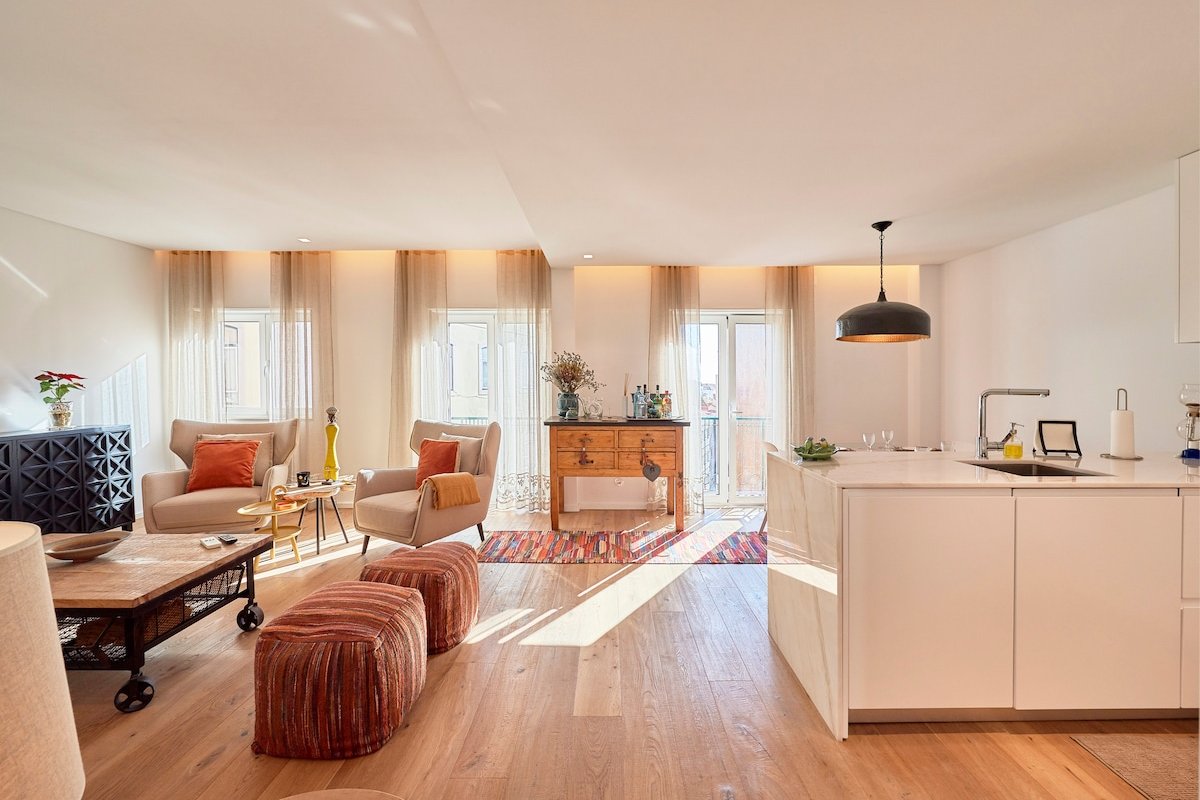 LUXURY PRINCIPE REAL gallery image 2