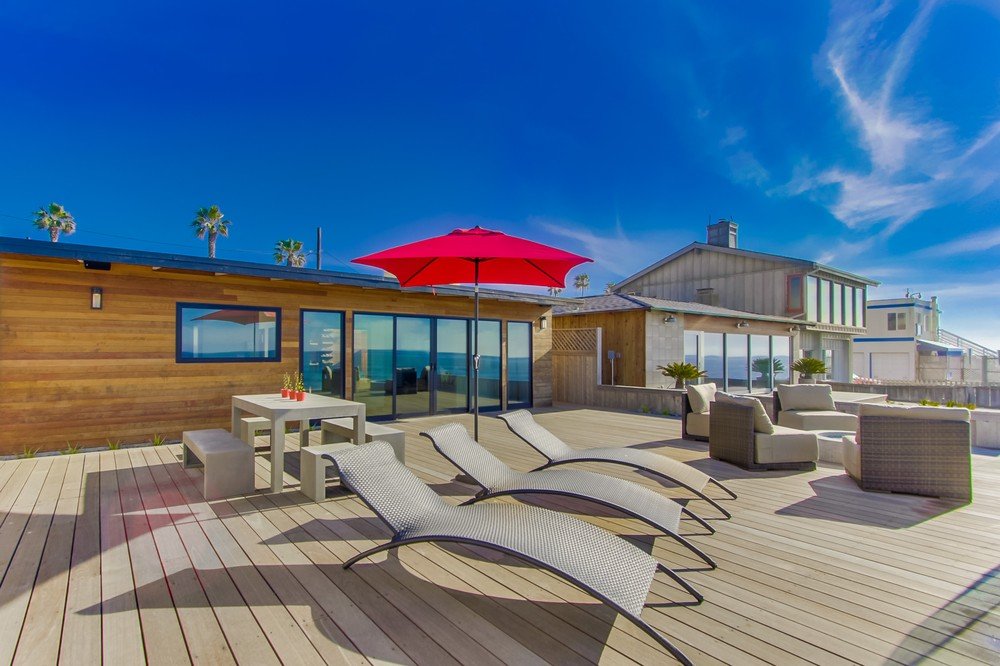 VILLA BERMUDA BEACH – New Luxury Oceanfront Home gallery image 5