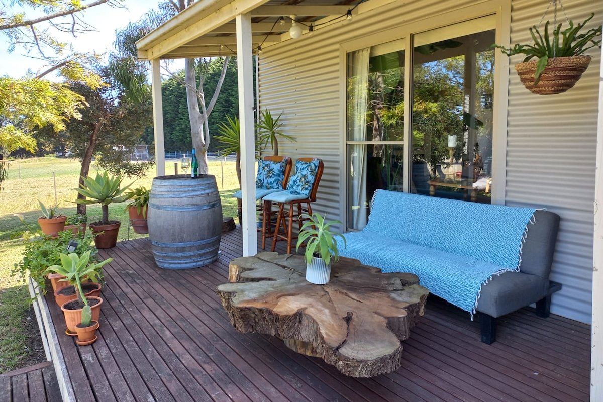 Coastal 3Acre Paradise-5min drive to beach&town gallery image 4