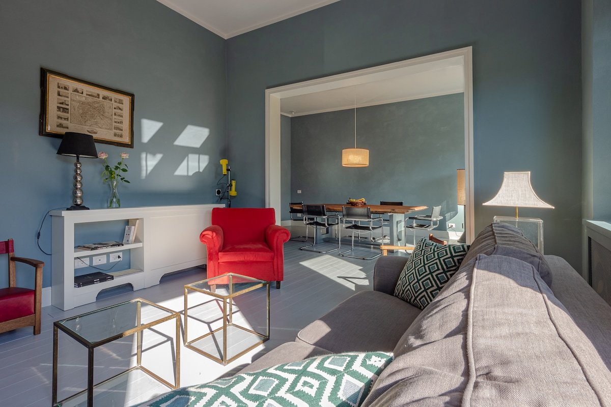 Luxury apartment in prime location gallery image 4