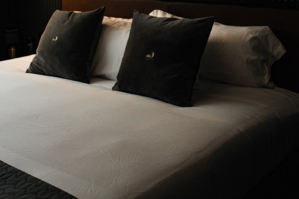 Refined 1930s Art Deco Flat “203” | Roma Norte gallery image 2