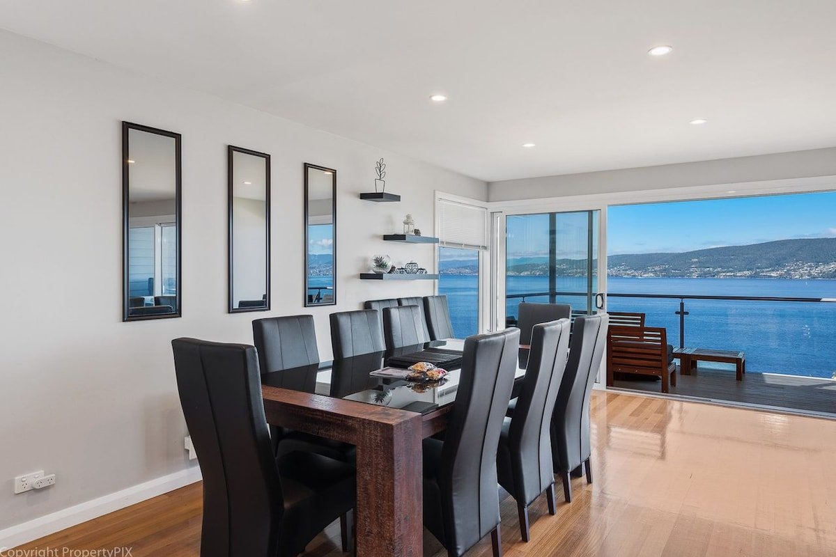 Oceana Escape panoramic views luxury and space gallery image 5