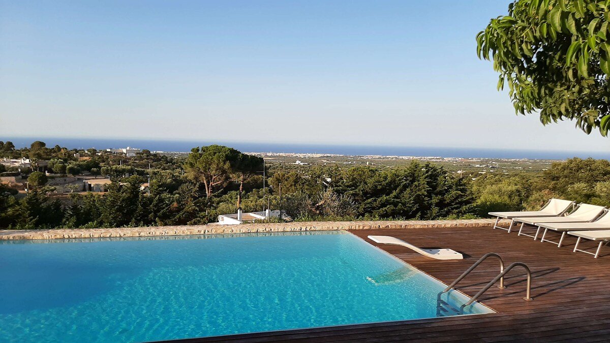 Amazing villa with pool, seaview, privacy, Puglia gallery image 4