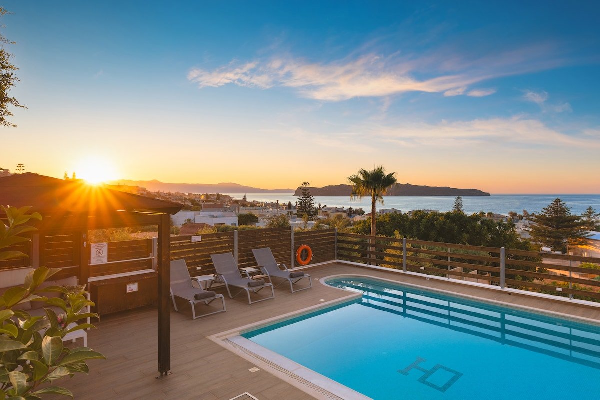 Seaview Garden Villa, Heated pool & Sauna gallery image 2