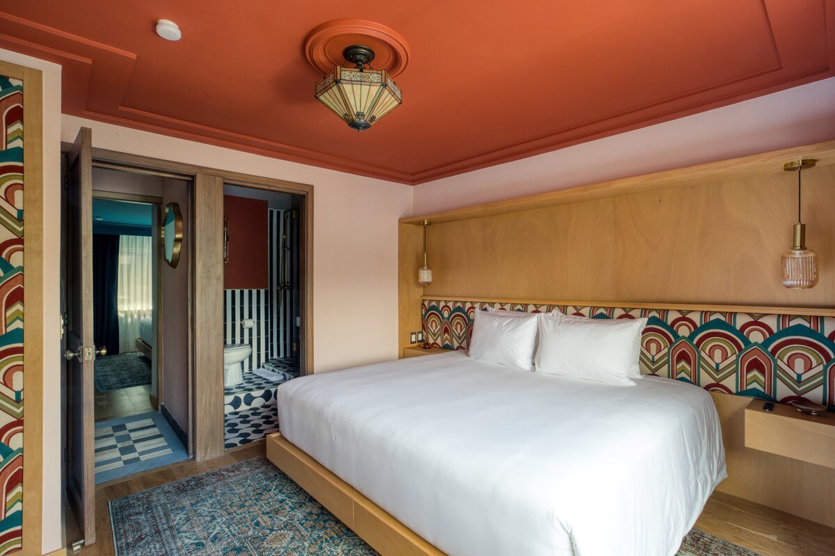 Retro-Modern Luxury – Unique Condesa Retreat gallery image 2