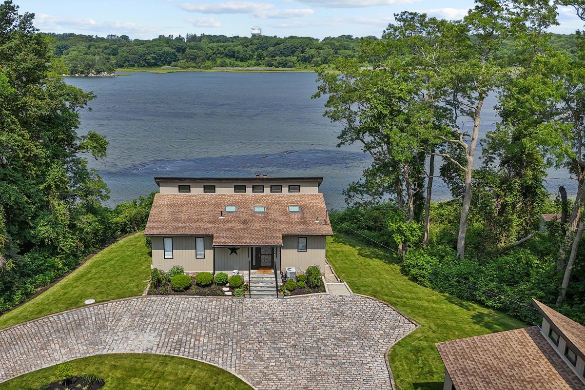 The Aquarius Narragansett, RI Waterfront Property