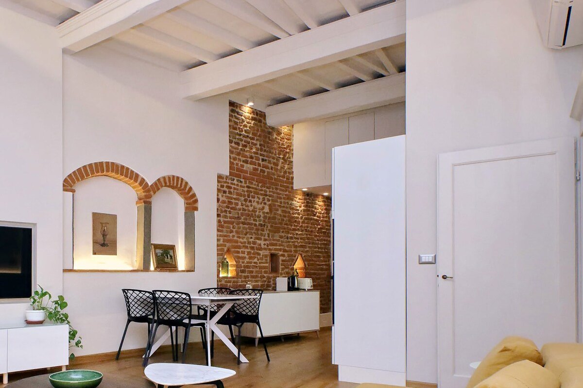 Modern & Spacious Retreat w/ Charming Expose Brick gallery image 4