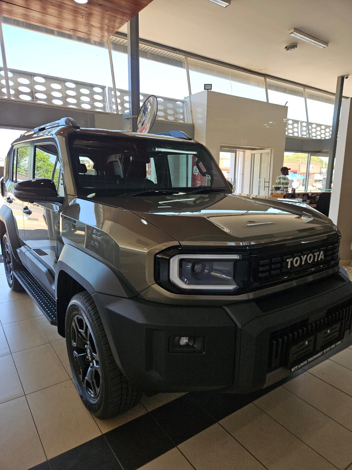 TOYOTA L CRUISER FJ 2.7 VX A T for Sale in South Africa