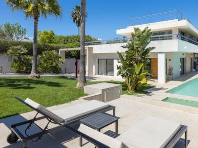 Superbe villa contemporaine de 5 chambres