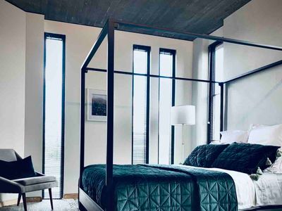 Fitzroy 3 Bed Apartment