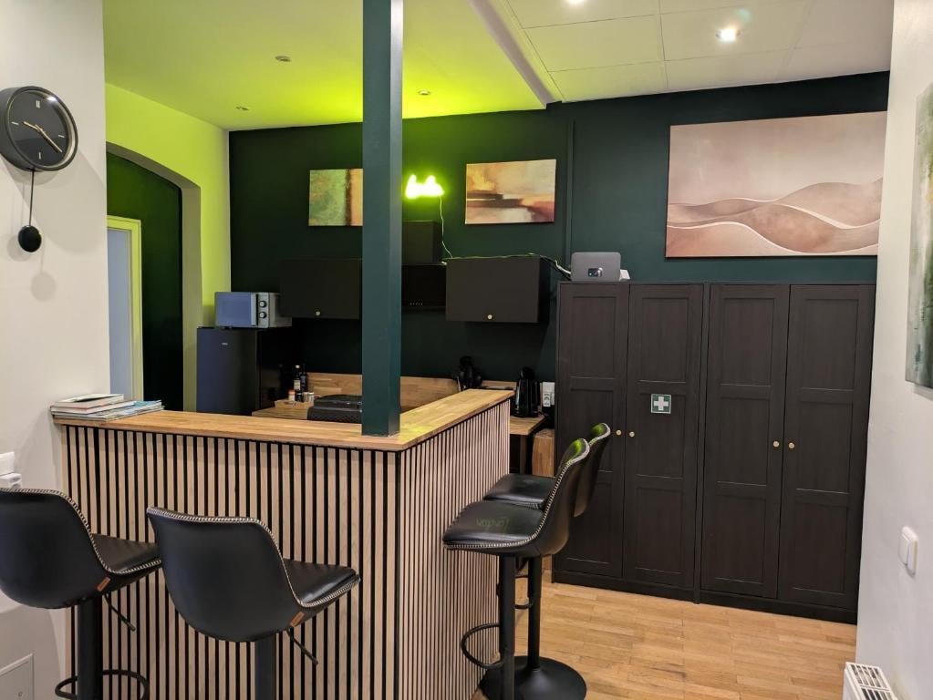 Munich Big Apartment in prime location 1-10 pax gallery image 2