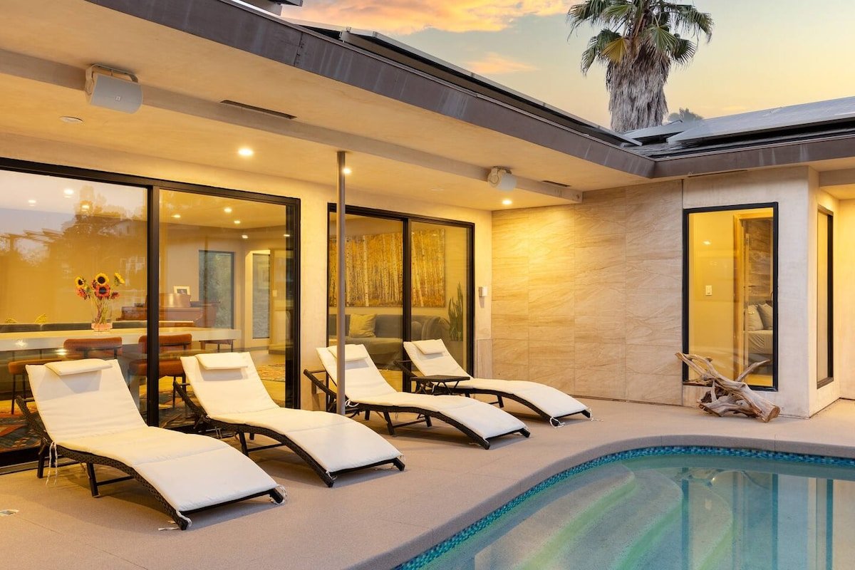 Hollywood Hills Mid-Century 3BR, Pool, Great Views gallery image 3