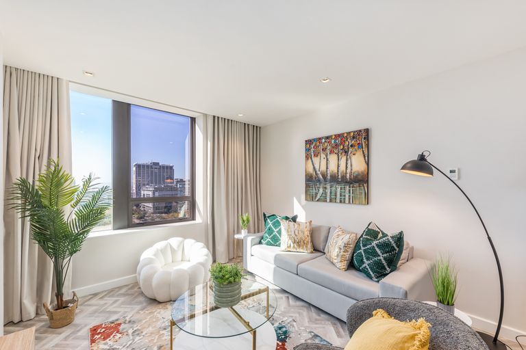 Apartment Sunlit featured image