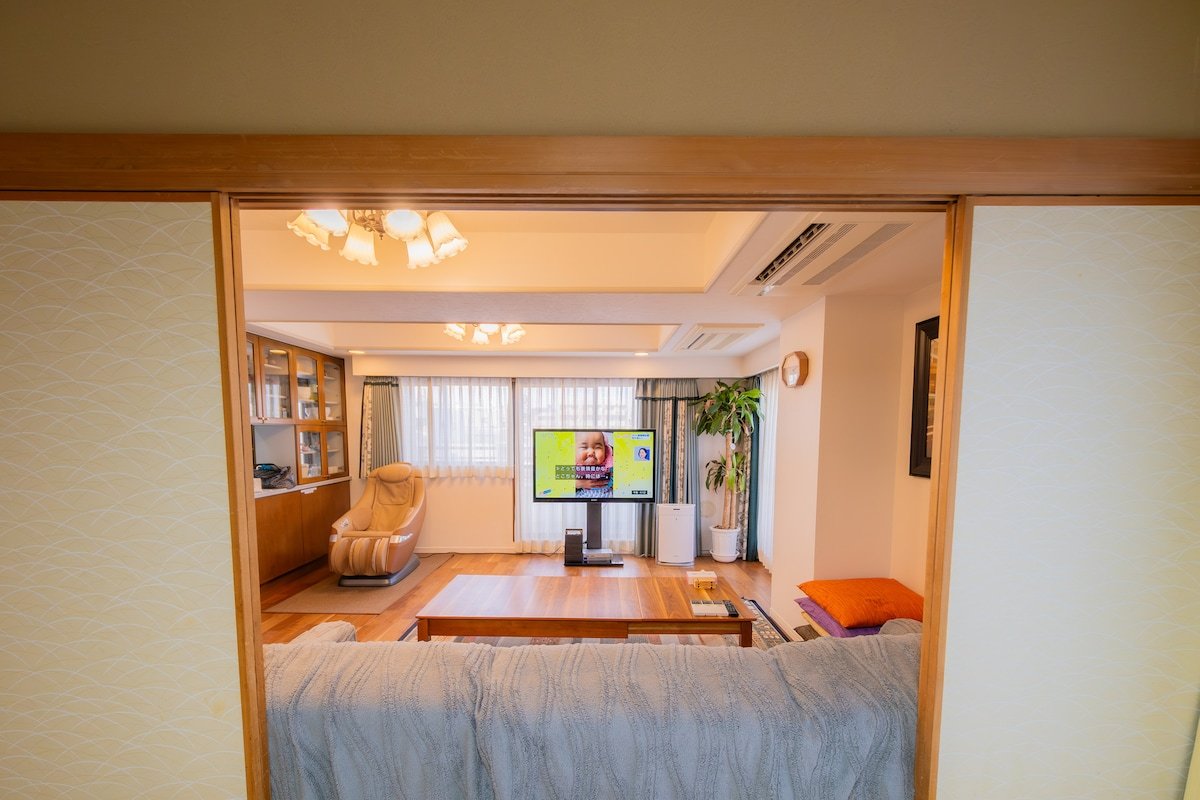 上野/新宿/池袋/JR步行3分钟/豪华按摩椅/电梯/双卫生间/独立楼层/270度景观/商業街1分鐘 gallery image 2