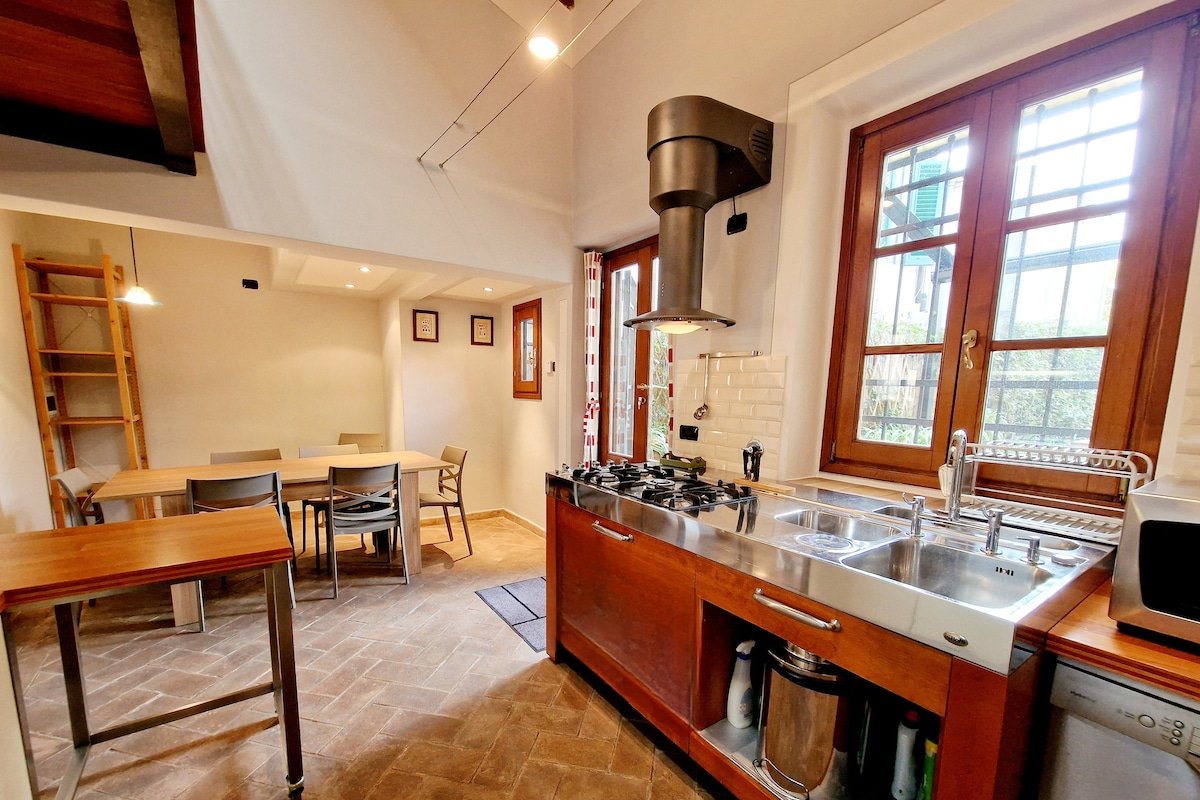 A due passi da Villa Petraia gallery image 5