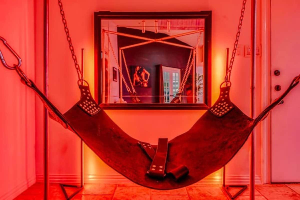 NEW The Texas Boudoir SpaHome – Naturalist Retreat gallery image 5