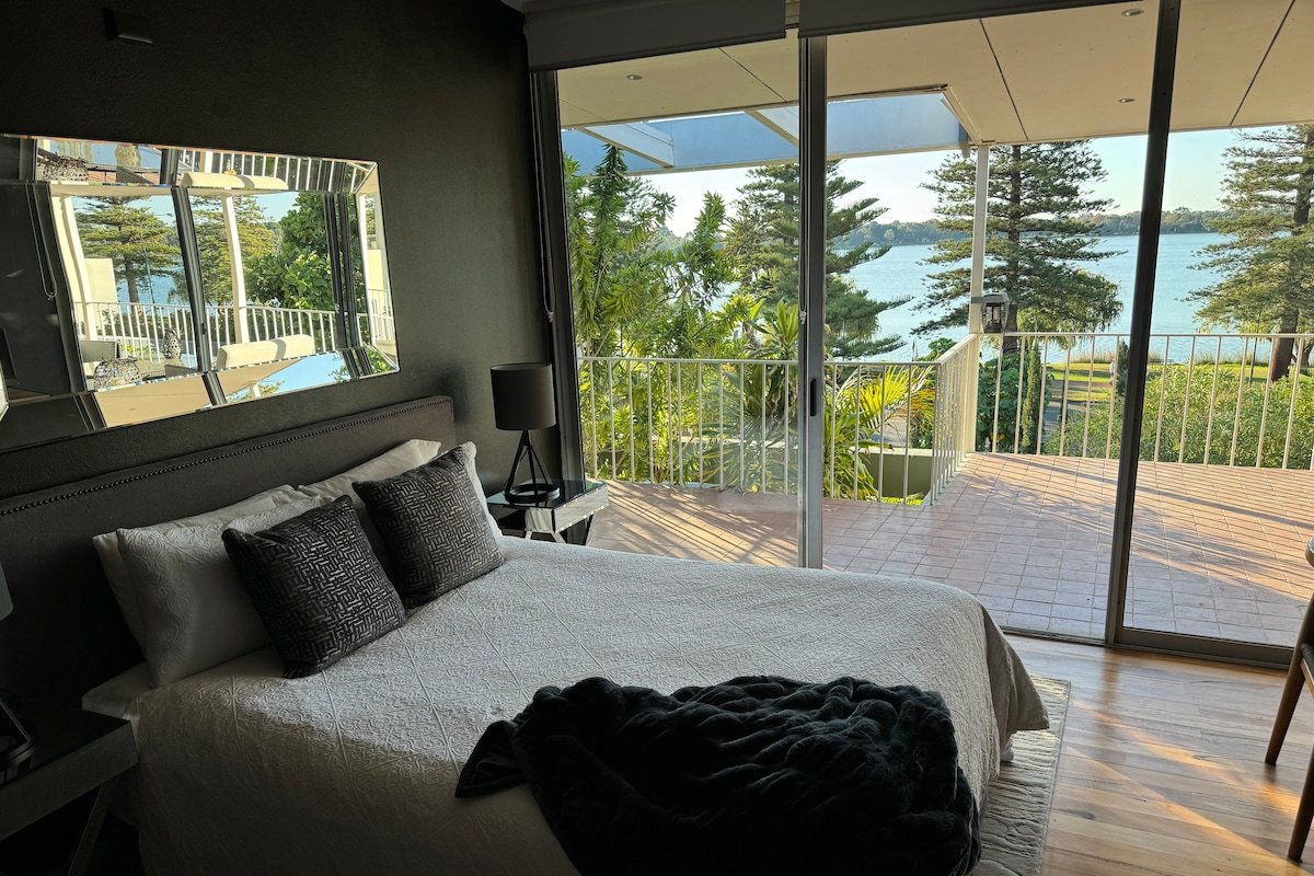 Lake House Living gallery image 4