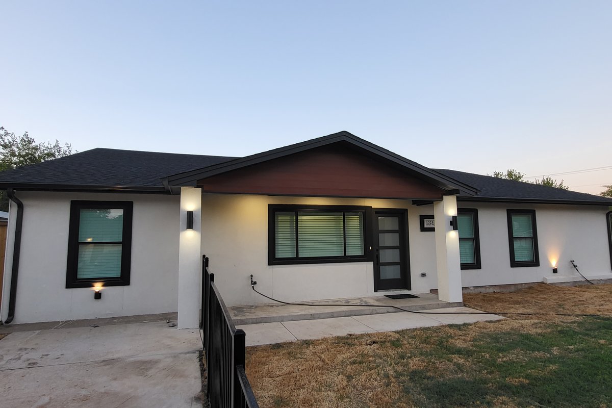 Newly Renovated – Great Location