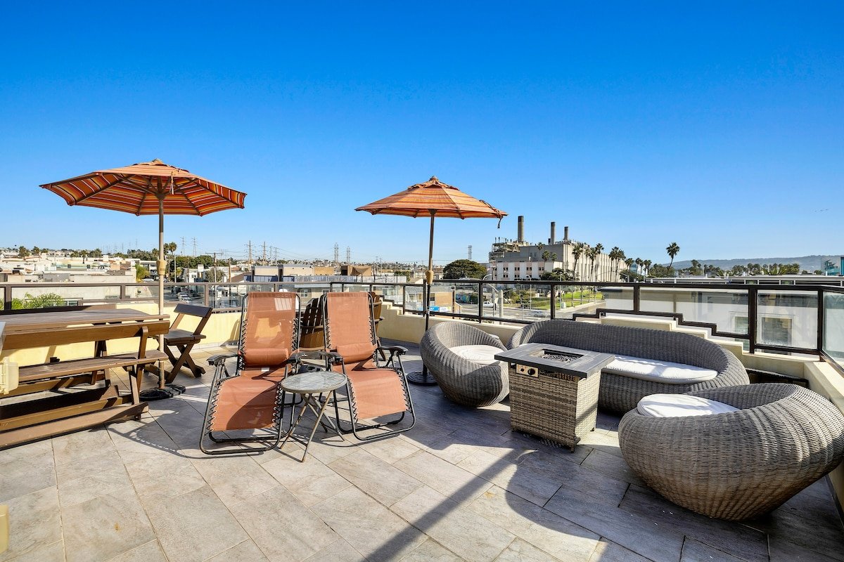 Beach Villa, Ocean Views, Rooftop Deck Grill gallery image 5