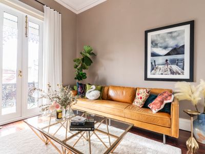 Large, Luxe, photographers dream family home