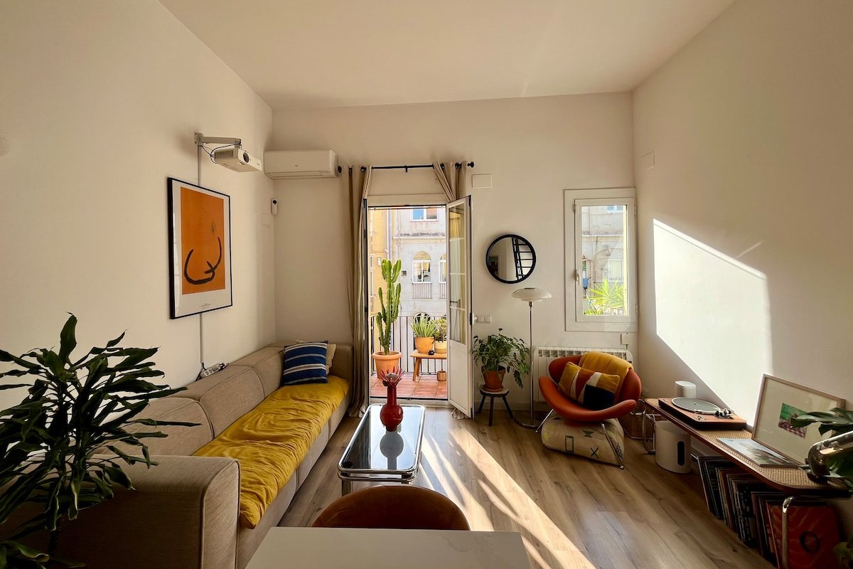 Charming triplex with terrace in Gracia 2B-2B gallery image 5