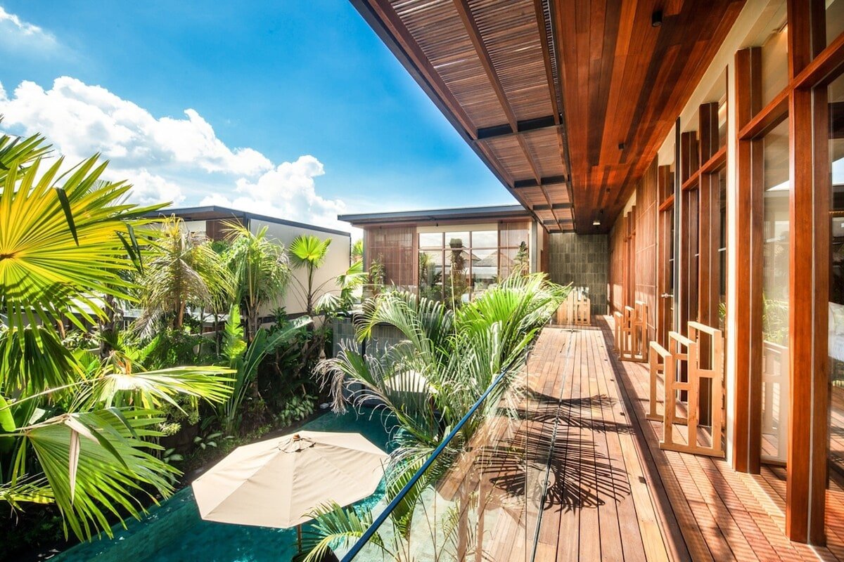 Luxury 6BR Villa, 400m to Canggu’s Finns Beach gallery image 3