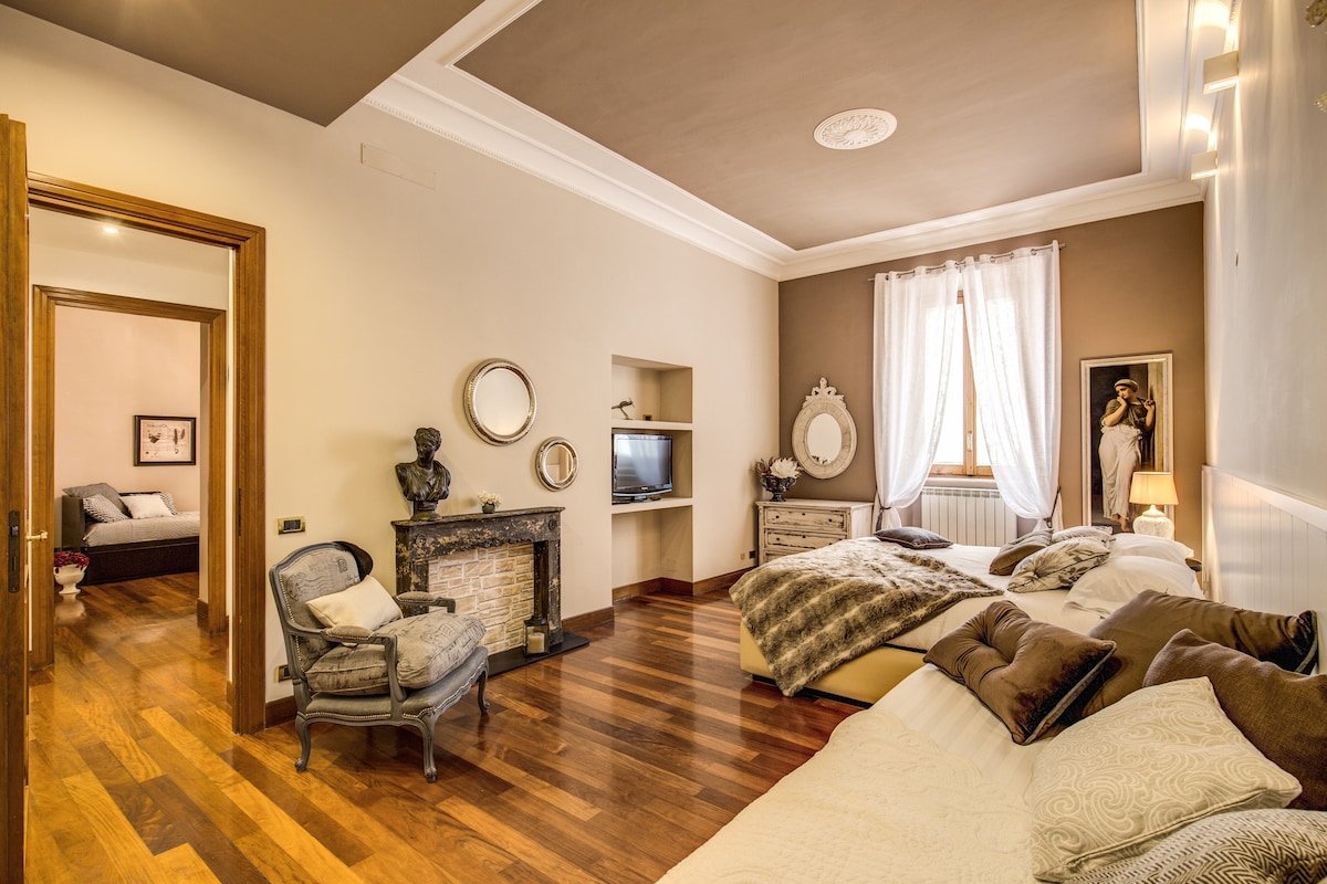 Spanish Steps Miracle Suite gallery image 3